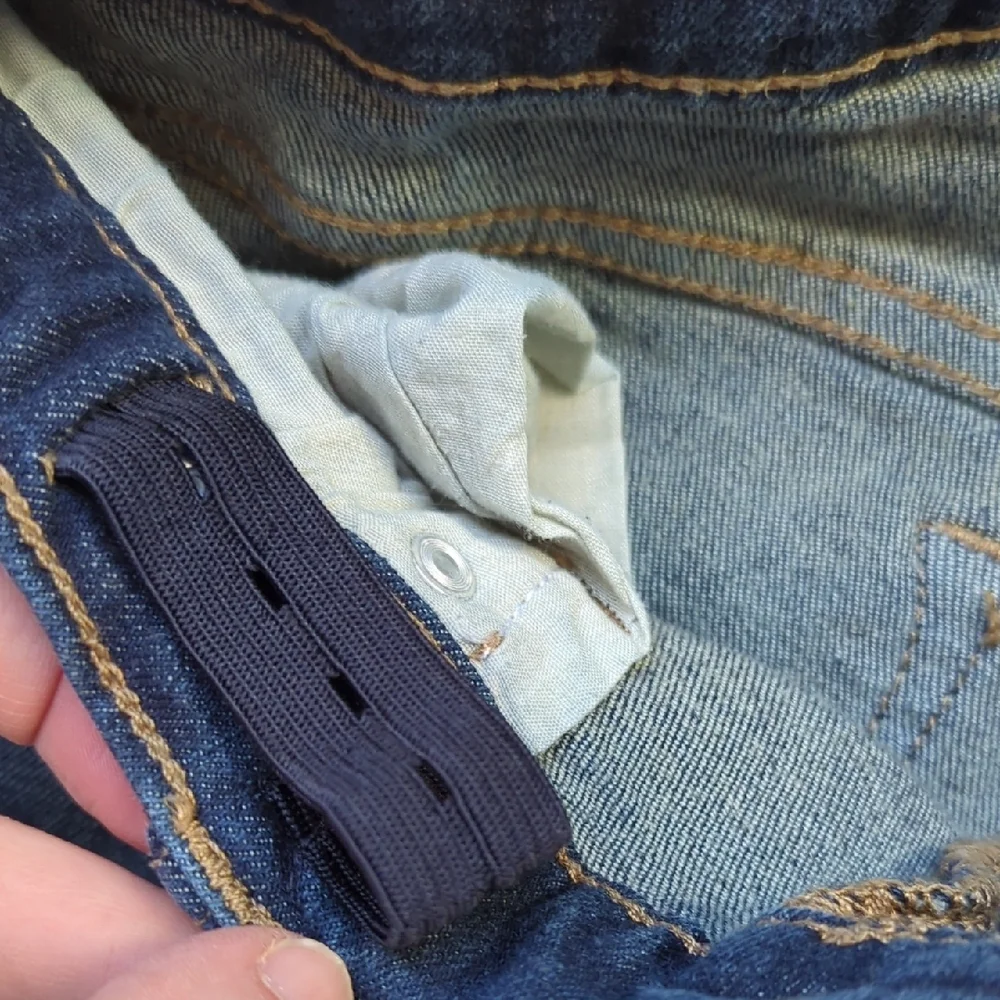 Old Navy classic straight